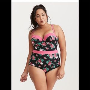 One piece bathing suit